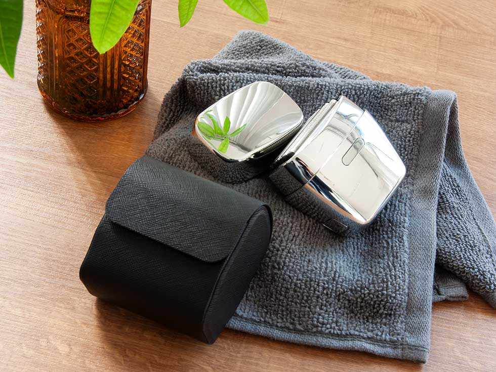 スタッフ使用レポ／ シームレスデザイン 5枚刃シェーバー をつかってみ